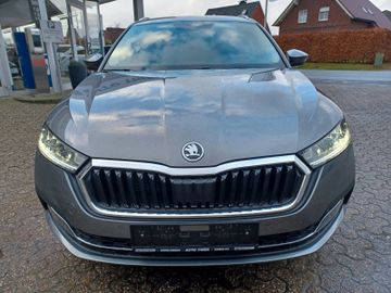 Fahrzeugabbildung SKODA Octavia Combi 1.5 TSI STYLE DSG Navi/LED/ACC