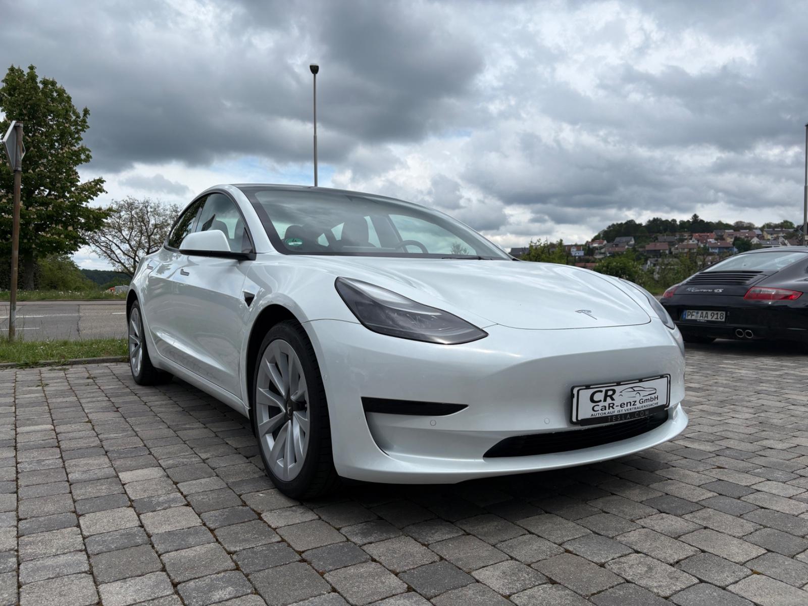 Tesla Model 3 Basis RWD