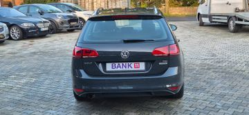 Volkswagen Golf - 5