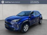 Toyota Yaris Cross Hybrid 1.5 VVT-i Team Deutschland - blaue Toyota Yaris Cross