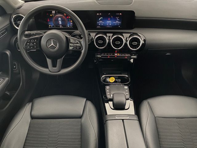 CLA 250 e Shooting Brake NAVI+SHZ+LED HP+KLIMAAU