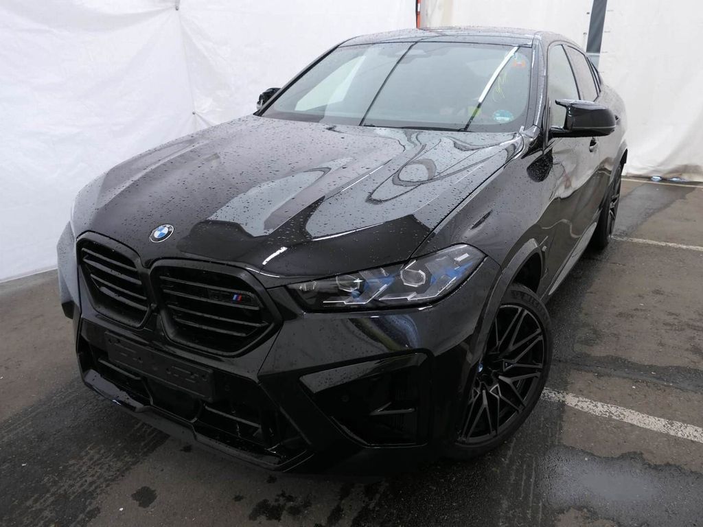 Image of BMW X6 M
