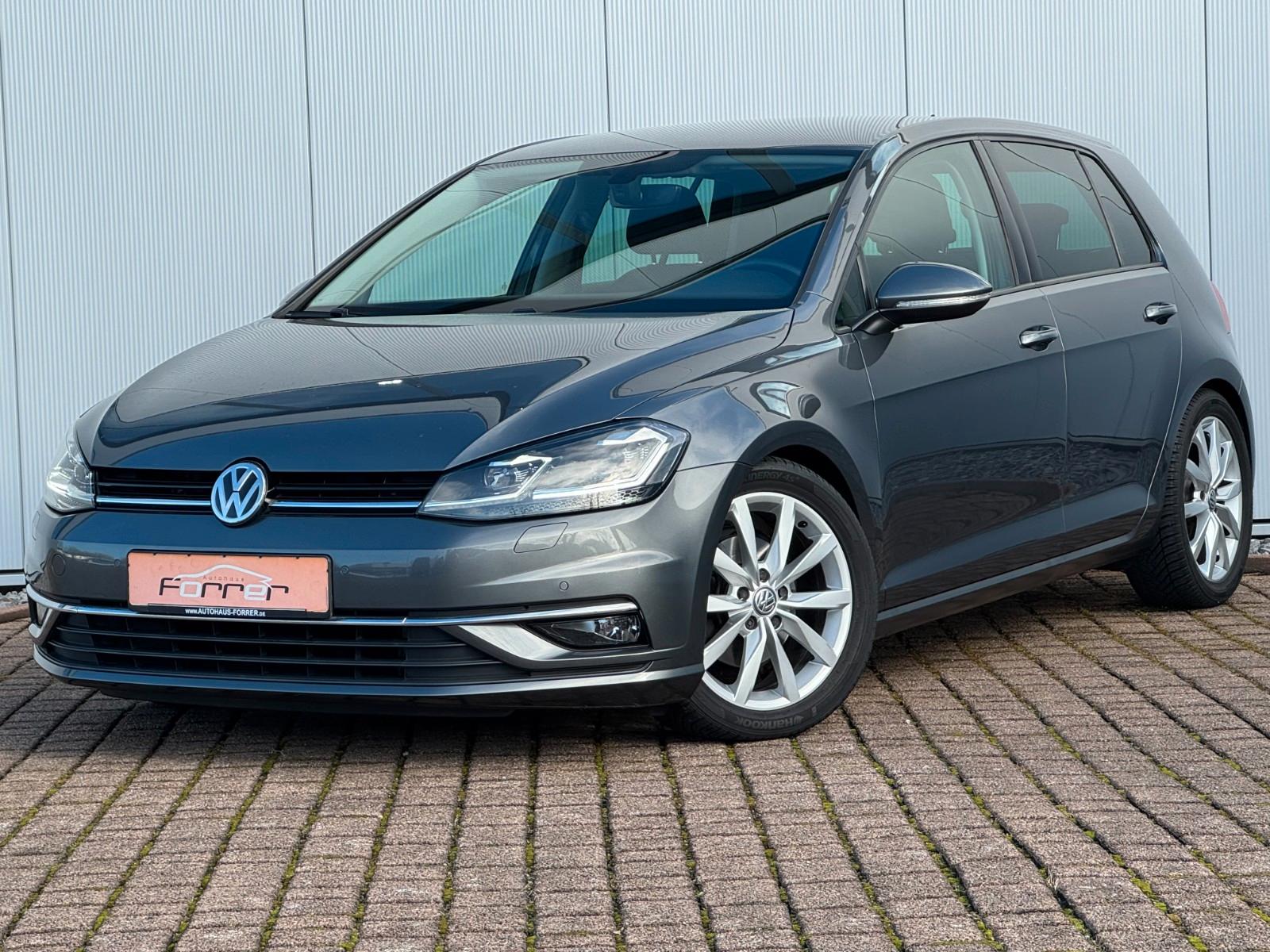 Volkswagen Golf VII 1.5 TSI "Highline" DSG LED ACC PDC SCHH