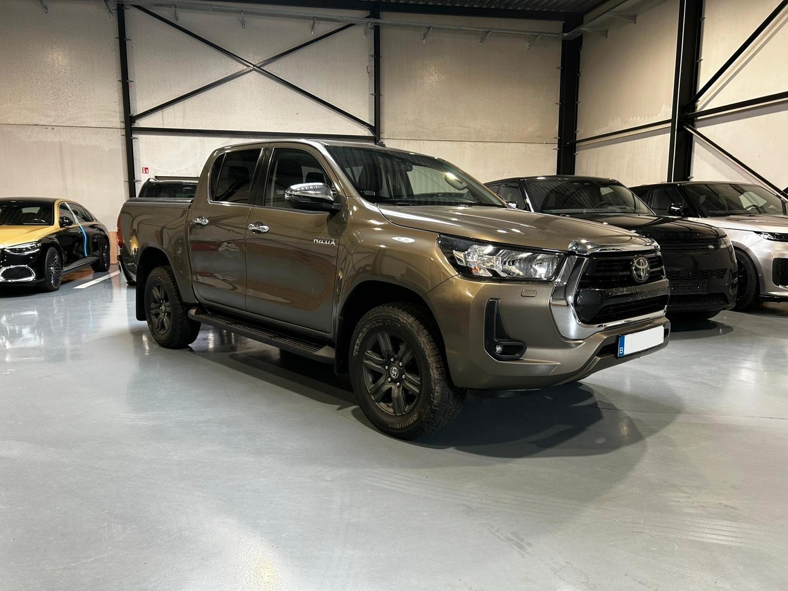 Toyota Hilux Double Cab invincible 4x4