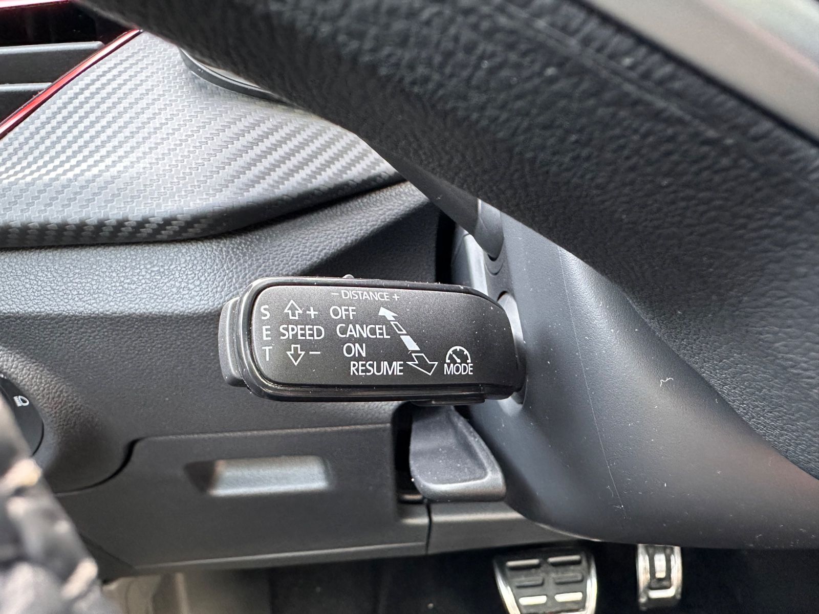 Fahrzeugabbildung SKODA Kamiq Monte Carlo 1.5 TSI DSG MATRIX/AHK/ACC/Pan