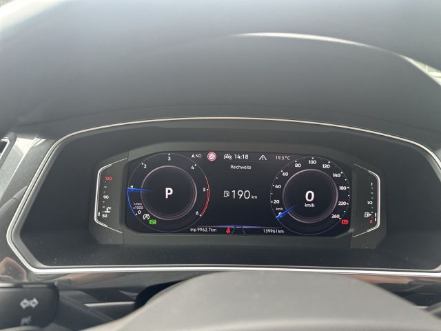 Tiguan Elegance 4Motion 2.0 TDI, AHK, Pano, Navi