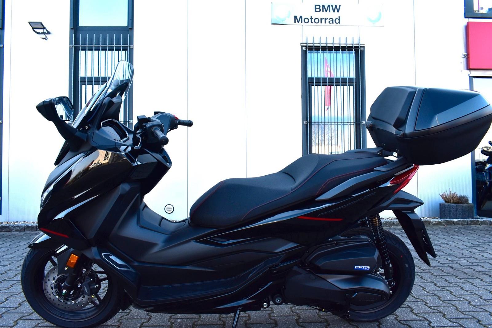 Honda Forza 350 Special Edition TZ 04/26