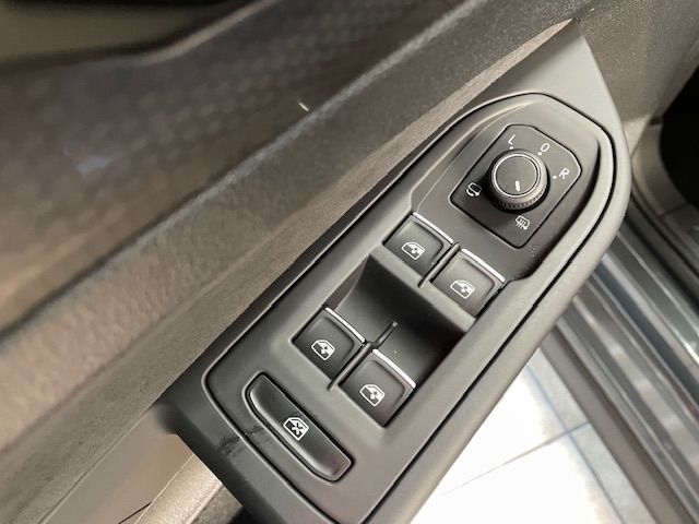 Golf GTI Clubsport Matrix LED Navi DCC Kamera 19