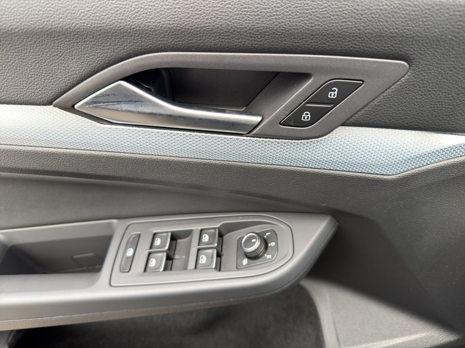Volkswagen Golf - Bild 9