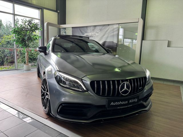 Mercedes-Benz C 63 AMG S / Performance / Aerodynamik / Pano /