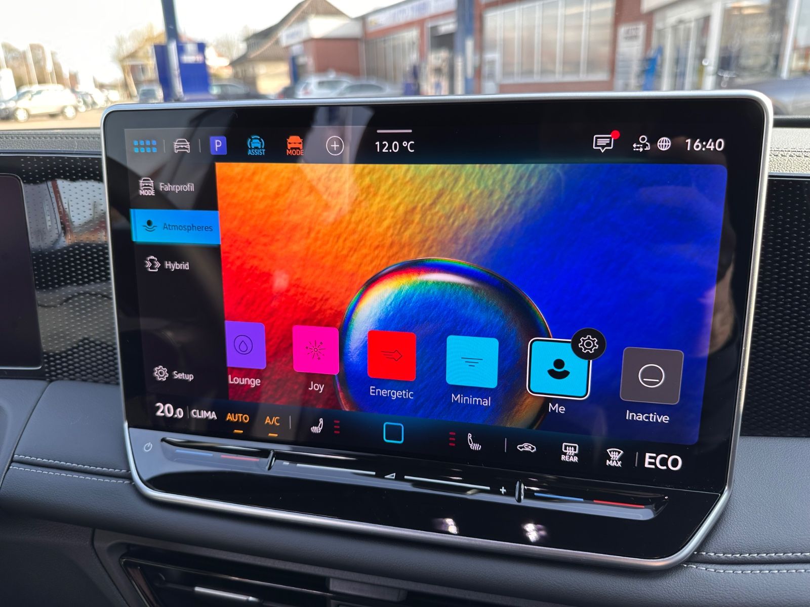 Fahrzeugabbildung Volkswagen Tiguan Life 1.5 e-Hybrid DSG ACC/APP/PDC/LED+