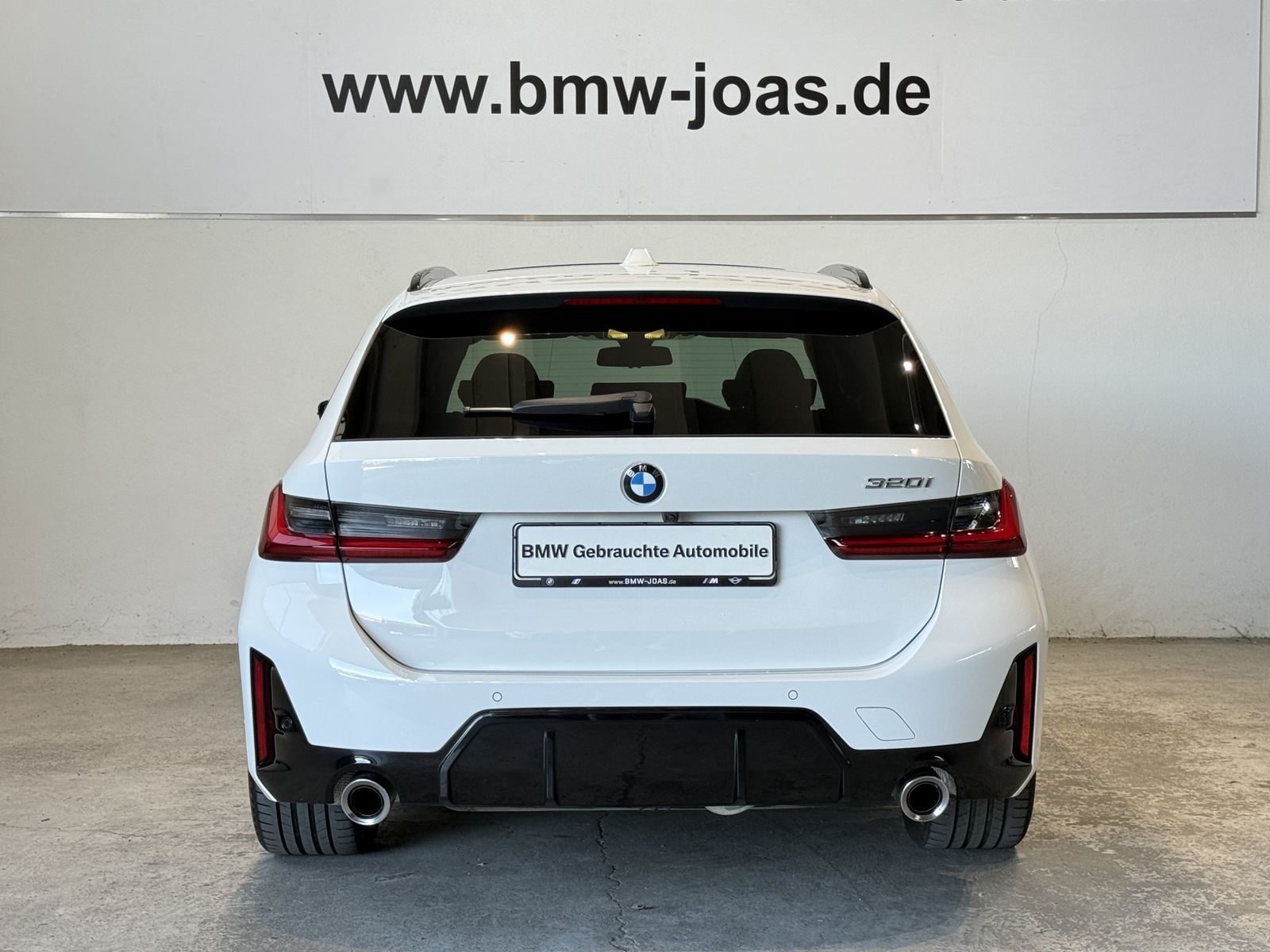 Fahrzeugabbildung BMW 320i |Panoramadach |Anhängerkuppl. |HiFi DAB