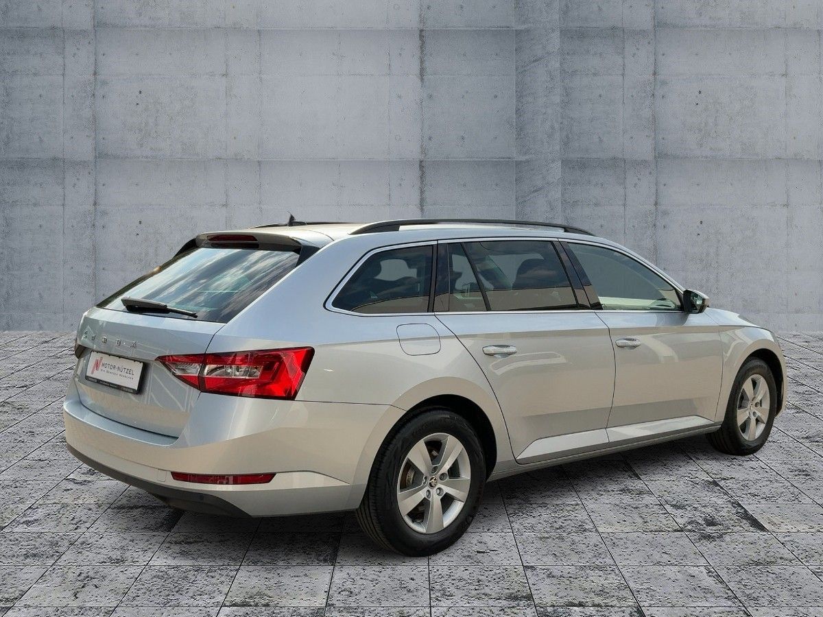 Skoda Superb - Bild 6
