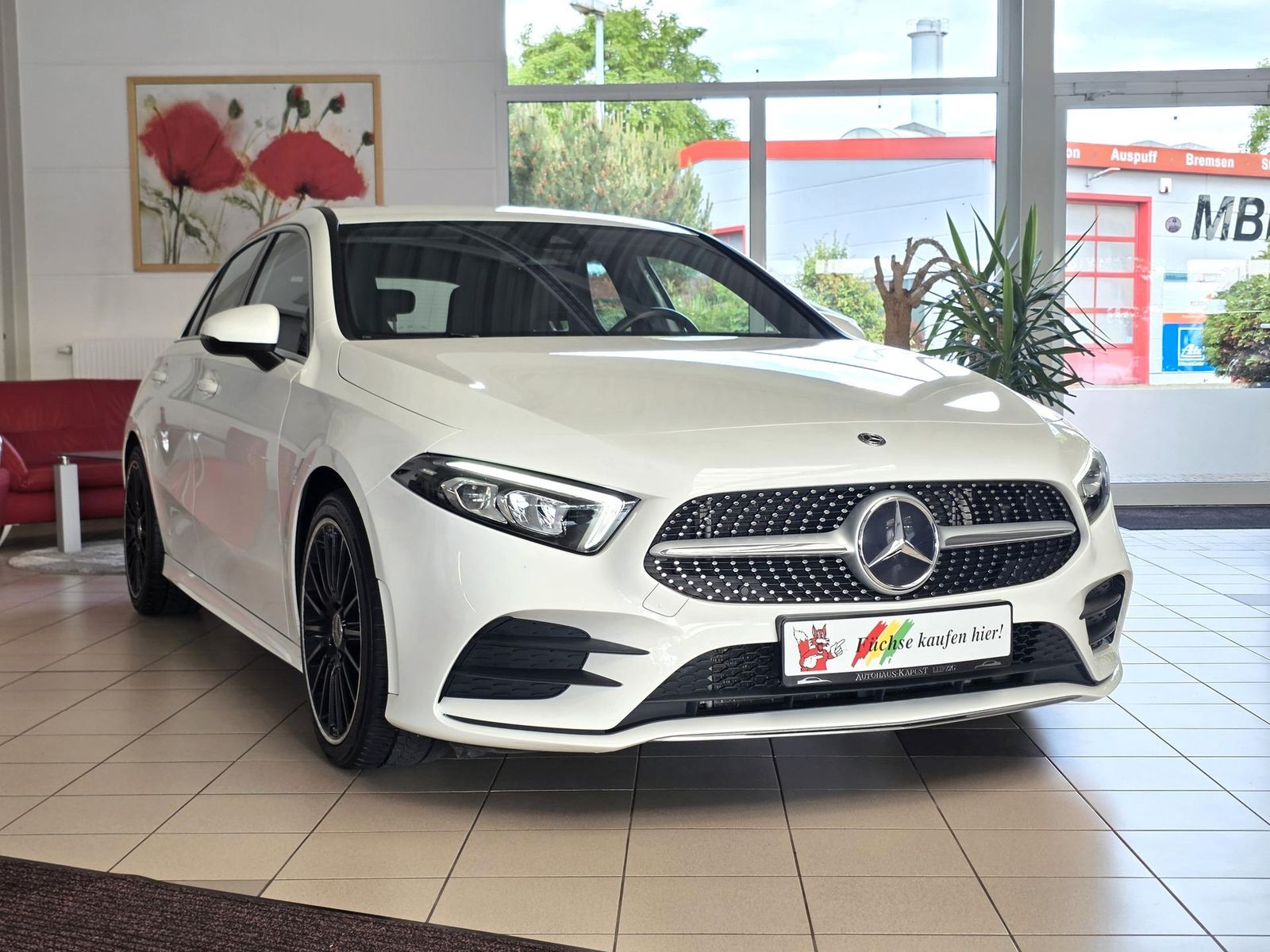 Fahrzeugabbildung Mercedes-Benz A200 AMG Sport Aut./LED/Navi/Carplay/Kamera/18"