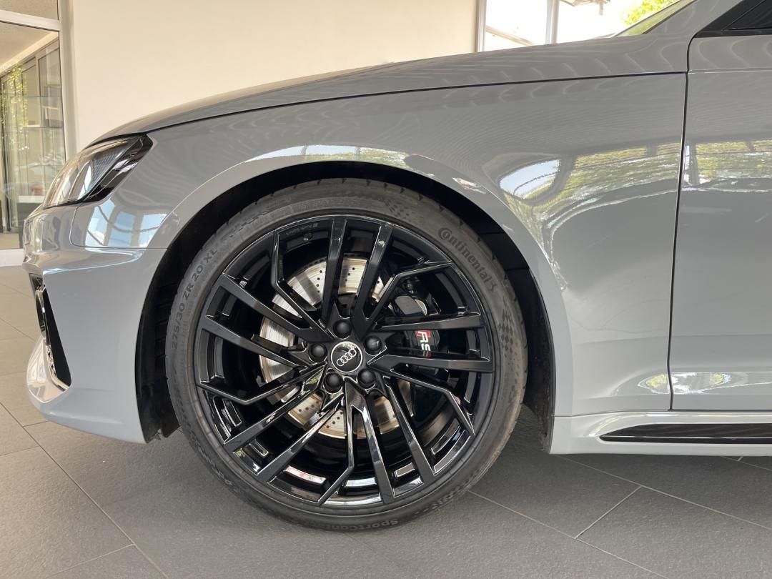 Fahrzeugabbildung Audi RS 4 Avant 2.9 quattro TFSI RS-AGA, MATRIX, Navi