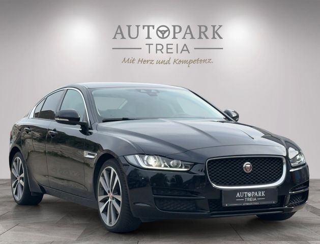 Jaguar XE 2.0 D Pure (Navi- SHZ- Tempo- LED- Automatik)