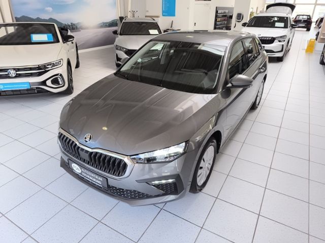 Fahrzeugabbildung SKODA Scala 1.0 TSI Essence LED KLIMA SITZHZG TEMPOM S
