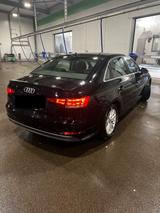 Audi A4 1.4 TFSI Sport / Virtual  - Audi A4: Schwarz, Limousine