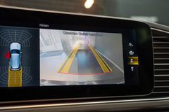 MERCEDES-BENZ GLE 350 d 4Matic*BURM*SITZKLIMA*DISTRO*AHK*AIRMA