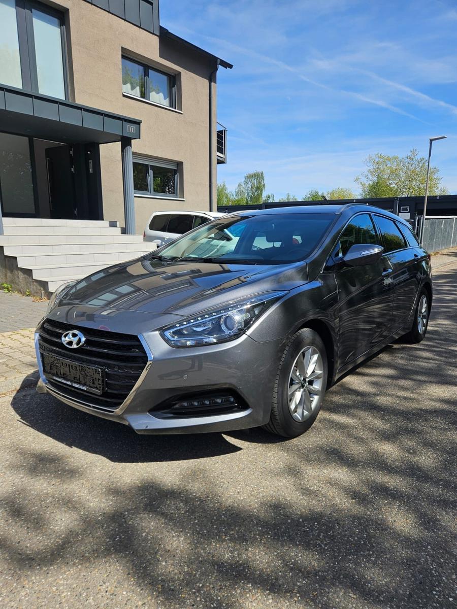 Hyundai i40 cw blue Trend