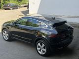 Jaguar E-PACE AWD LED Navi ACC Rü-Kamera Facelift  - Jaguar E-Pace aus 2022