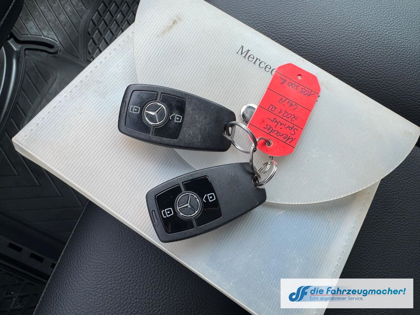 Fahrzeugabbildung Mercedes-Benz Sprinter Kasten 317CDI EU6d-T Lichtsensor el.S