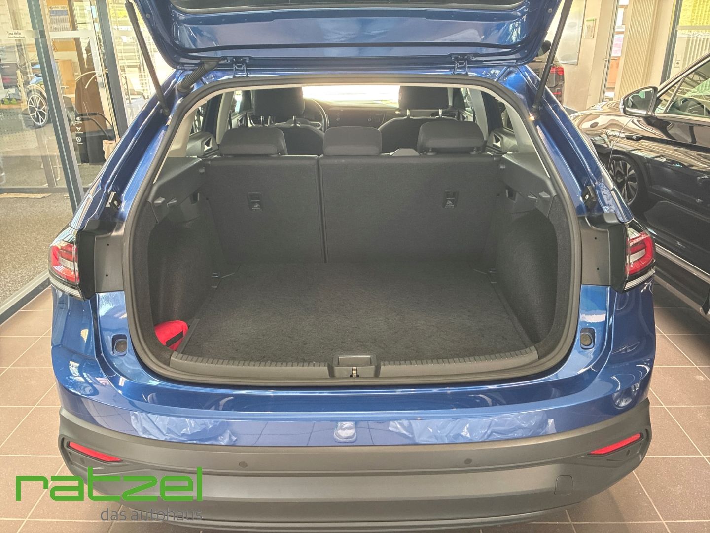 Fahrzeugabbildung Volkswagen Taigo Life 1.0 TSI Navi LED ACC Apple CarPlay An