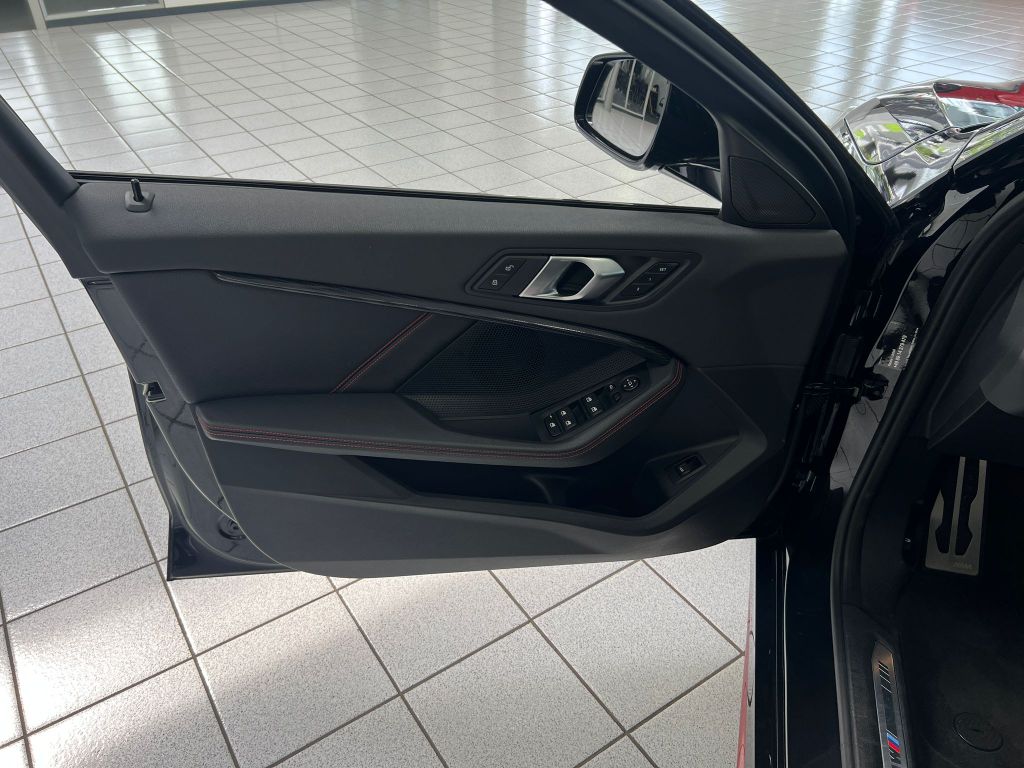 BMW 128 ti M-Sport*LEDER*LED*HUD*KEYL*MEMO*KAM*ALARM
