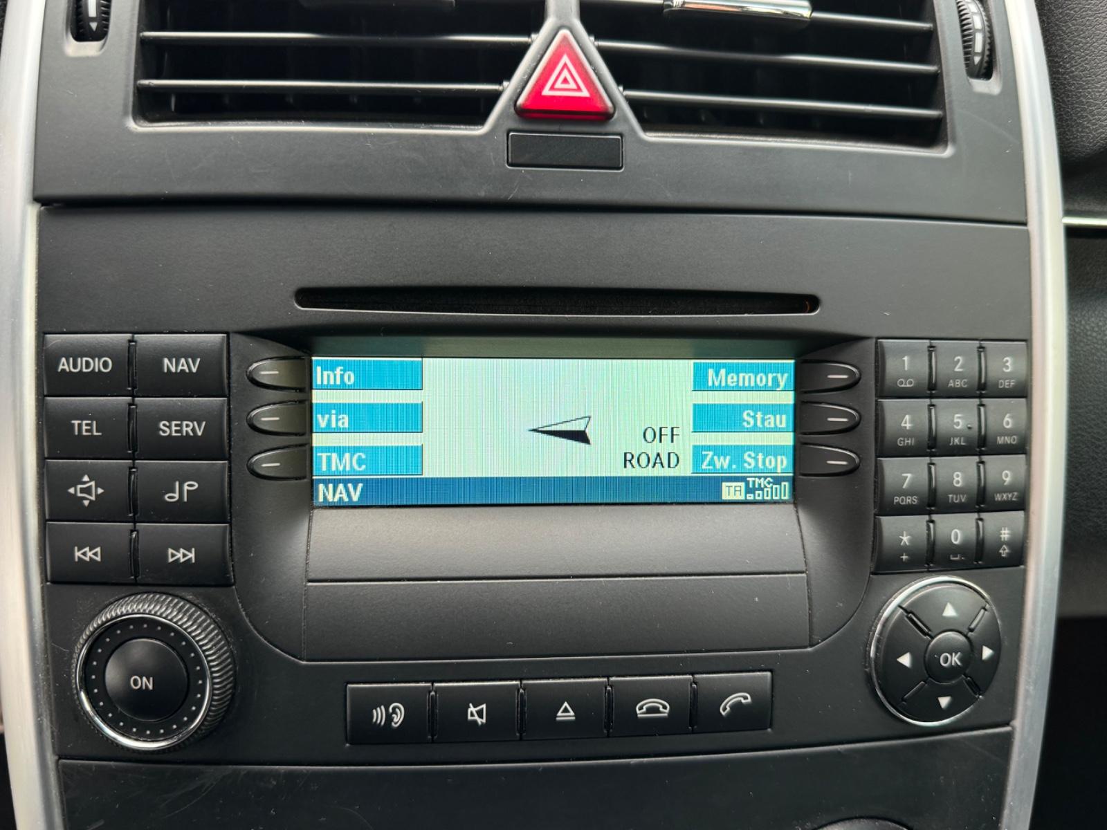 Mercedes-Benz B200 2006 — photo 17