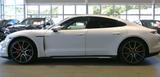 Porsche Taycan 4 S - Porsche Taycan mit Schiebedach