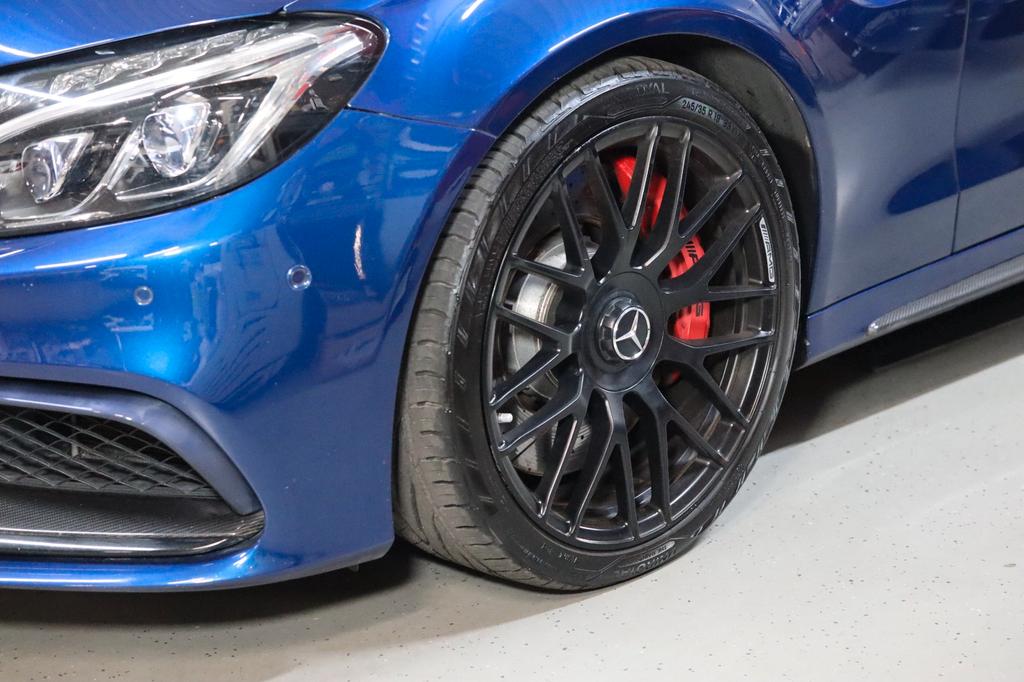 Mercedes-Benz C 63 AMG