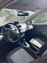 Seat Ibiza Automatik Coupé Kleinwagen Fahrzeug Auto - Seat Ibiza mit Benzin-Antrieb: Sportwagen