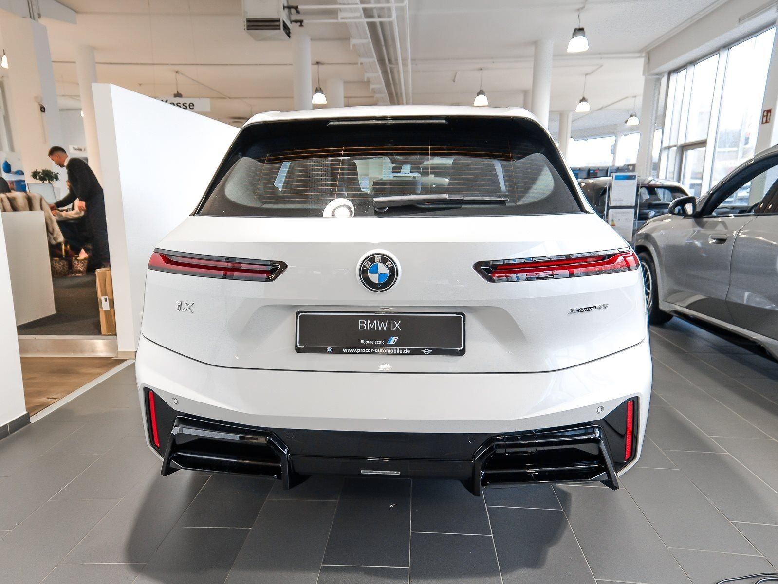 BMW iX - Bild 3