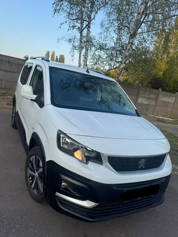 Image of Peugeot Rifter