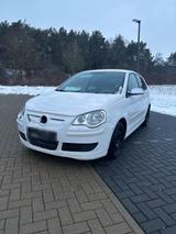 Volkswagen Polo 9n Bluemotion 1,4TDi *sitzheizung*tem... - Volkswagen Polo aus 2009: Bluemotion