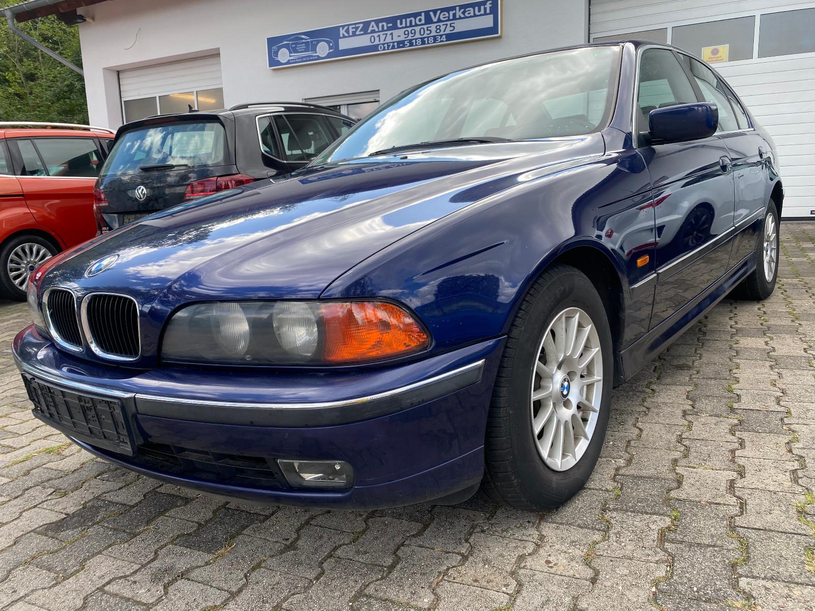 BMW 520i