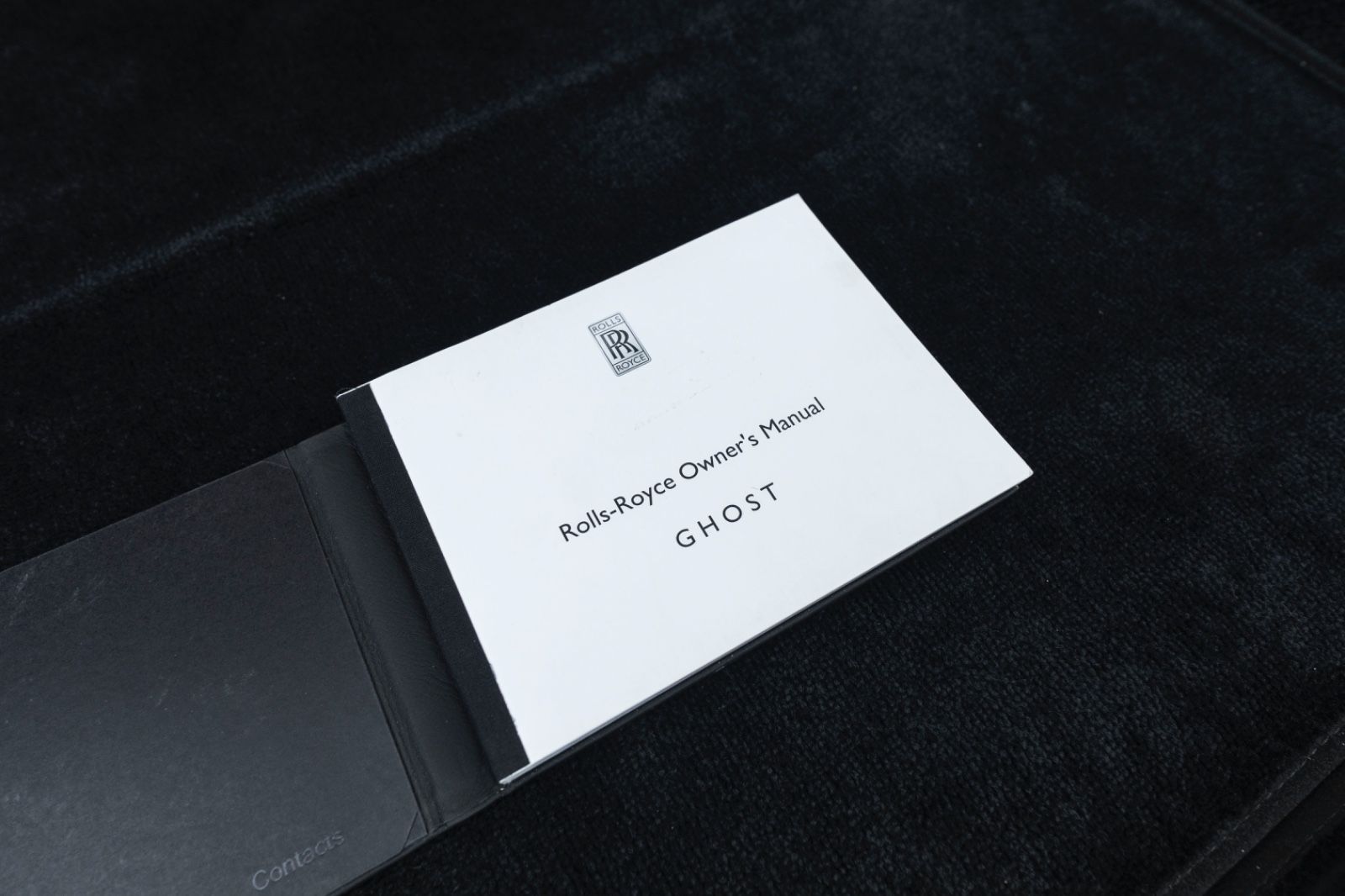 Fahrzeugabbildung Rolls-Royce Ghost V12 TWO TONE FACELIFT STERNHIMMEL KÜHLBOX