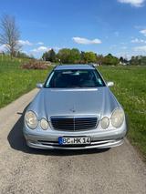 Mercedes-Benz E 320 CDI T AVANTGARDE Avantgarde - Mercedes-Benz E 320 aus 2006: Cdi