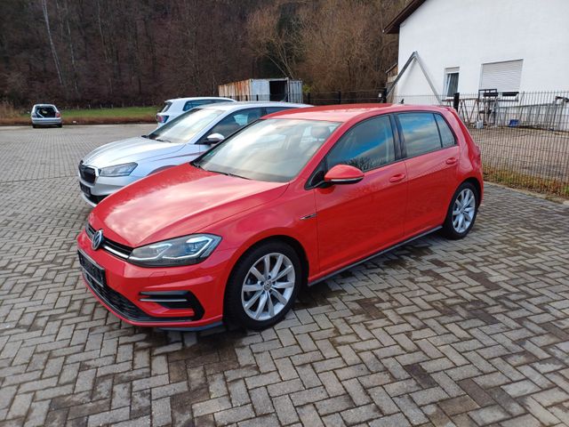 Volkswagen Golf 1.5 TSI DSG ACT OPF Highline R-line