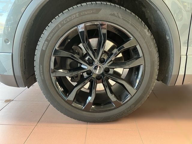 Fahrzeugabbildung Volkswagen Tiguan 2.0 TSI 140kW 4Motion Highline LED AHK NA