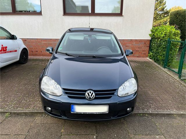 Volkswagen VW Golf V United 1.6 102 PS