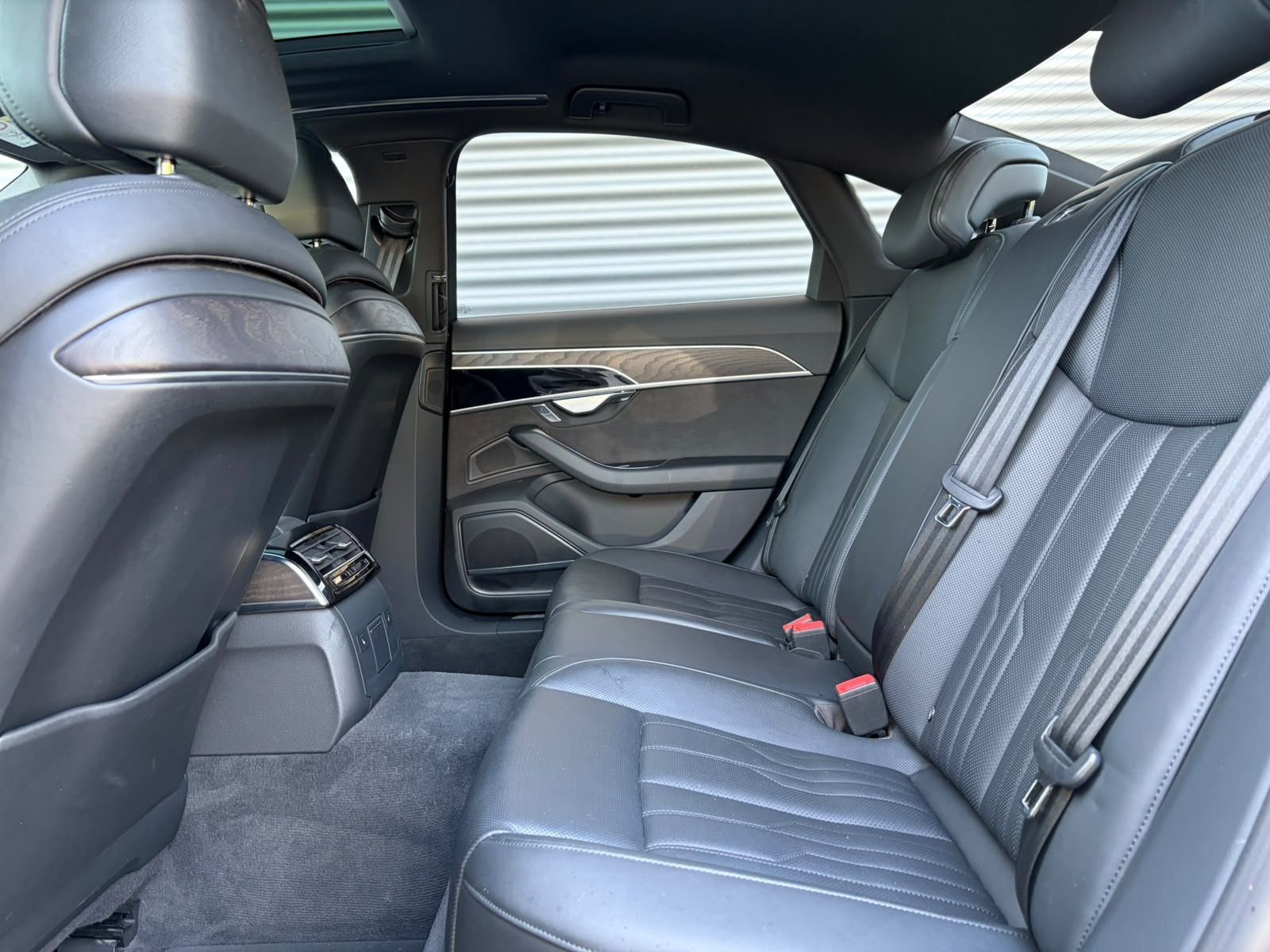 Audi A8 - Bild 15