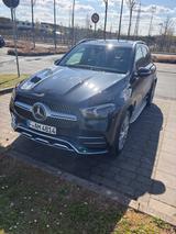 Mercedes-Benz GLE 300 d 4MATIC - ( Pano, AHK, AMG-Line )