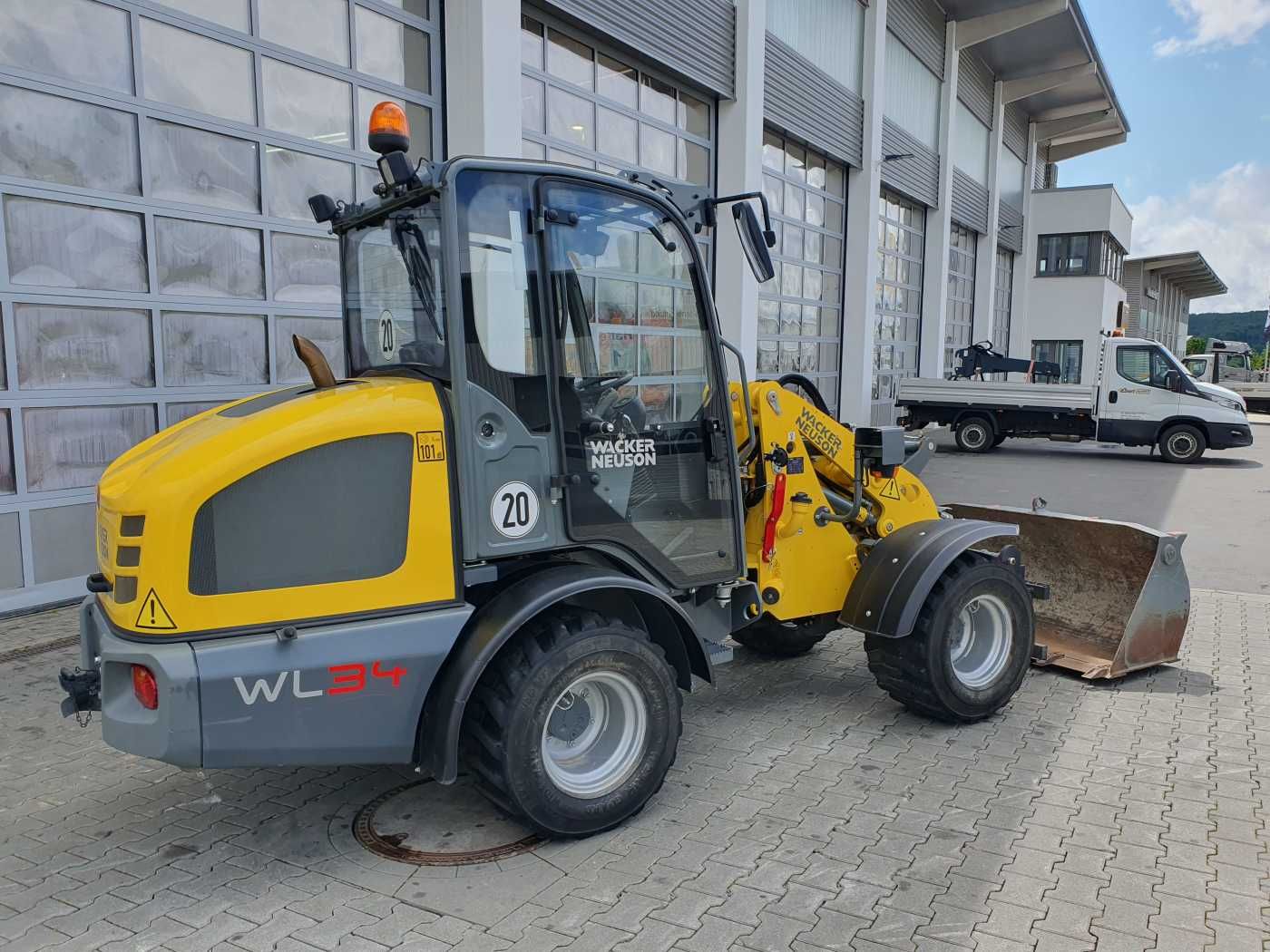 Fahrzeugabbildung Wacker WL34 (RL40) / Schaufel + Gabel / nur 743h / 62PS