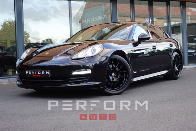 Porsche PORSCHE PANAMERA 3.0TDi *V6*TOP*OHB* + 1Y WRNT