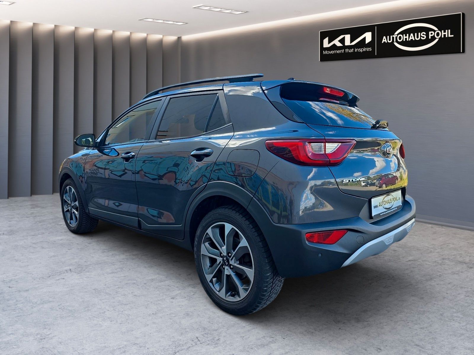 Fahrzeugabbildung Kia Stonic 1.0 T-GDI 120PS Vision Allwetter