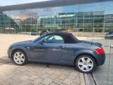 Audi TT Roadster 1.8T quattro 165 kW - - Audi: R 16