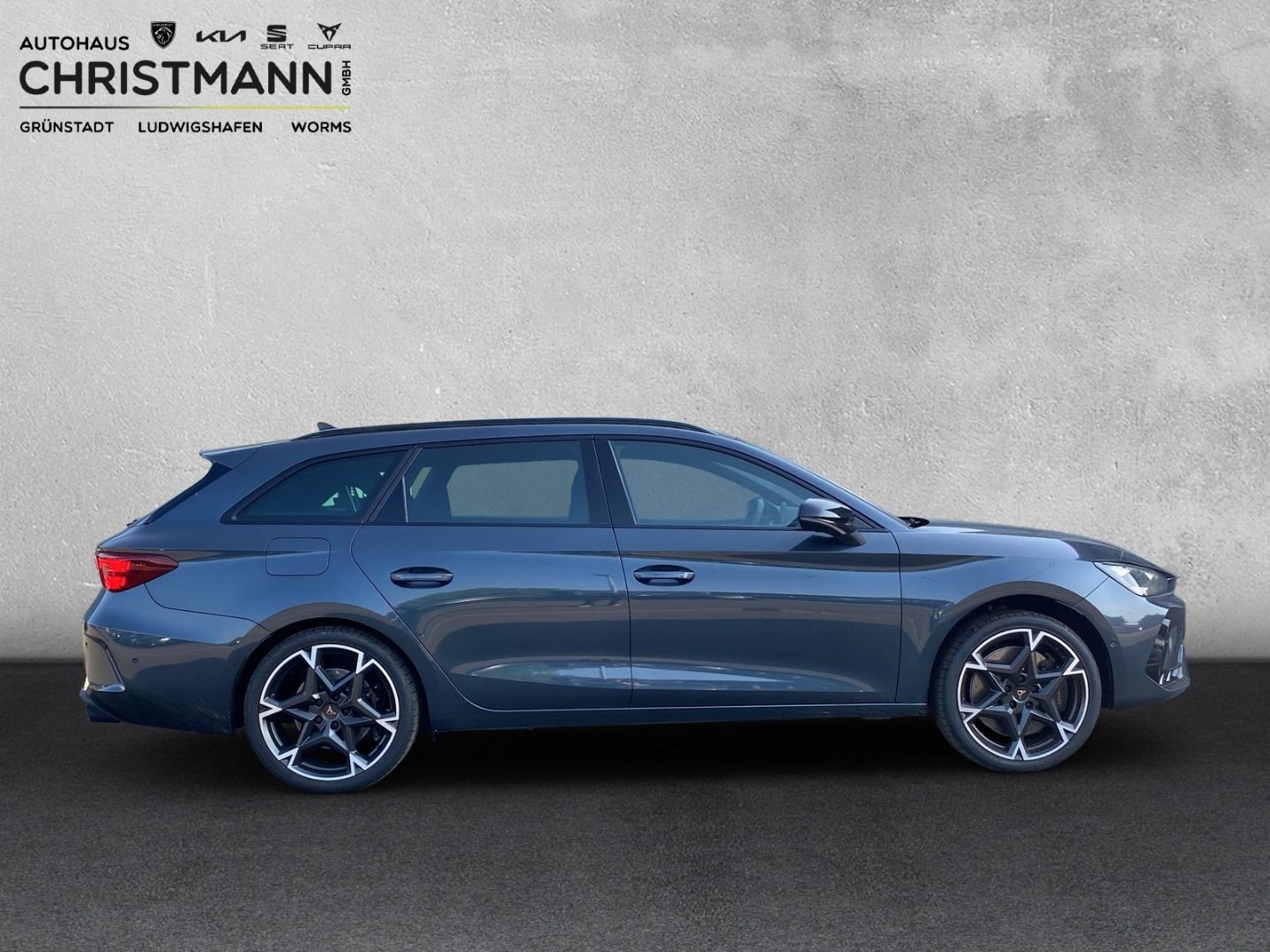 Fahrzeugabbildung CUPRA Leon Sportstourer 4Drive VZ*NAVI*MATRIX-LED*SHZ*