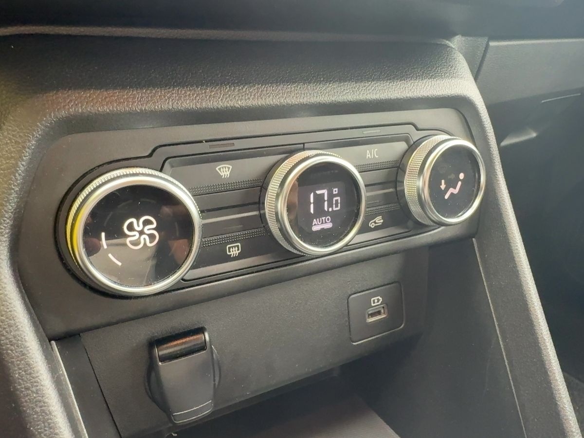 Fahrzeugabbildung Dacia Sandero Stepway Comfort TCe 100 ECO-G Kamera EPH