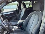 BMW X1 sDrive20i M Sport Steptronic DCT M Sport - BMW X1: Sdrive20d